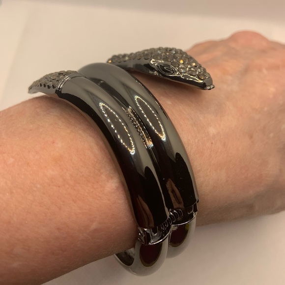 GUNMETAL SNAKE WRAP BANGLE - Picture 3 of 8